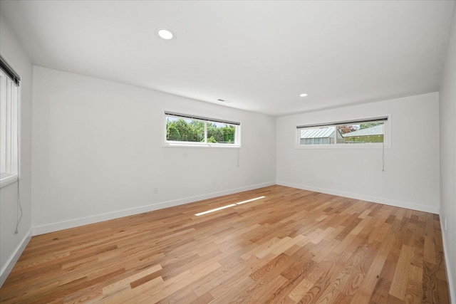 915 W 32nd Ave, Spokane, WA 99203 - spare room featuring light wood-type flooring and recessed lighting