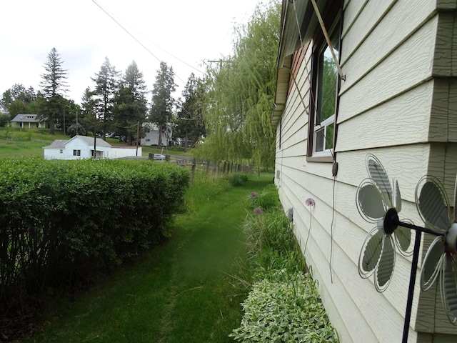 210 W Bartlett St, Oakesdale, WA 99158 - view of yard