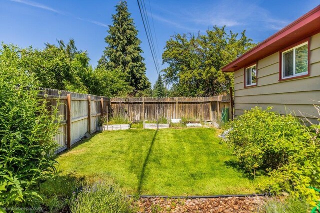 1003 W Eastmont Way, Spokane, WA 99208 - view of fenced backyard