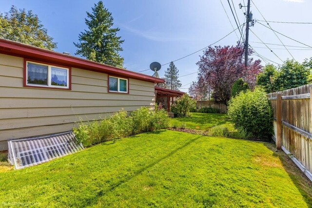 1003 W Eastmont Way, Spokane, WA 99208 - view of fenced backyard