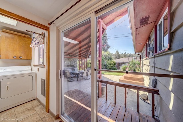 1003 W Eastmont Way, Spokane, WA 99208 - washroom featuring washer / dryer and cabinet space