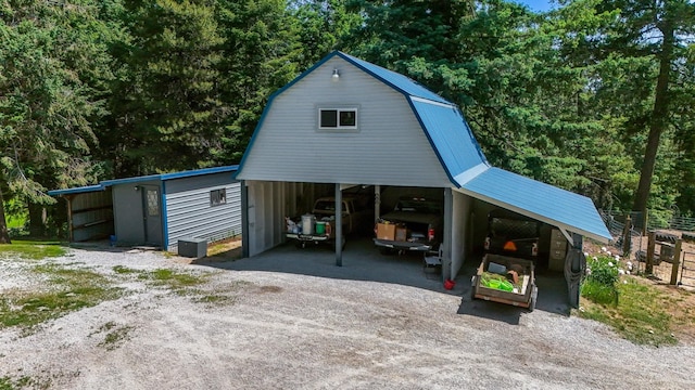 882 Diamond Creek Rd, Newport, WA 99156 - garage featuring a carport