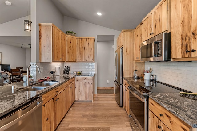 700 S Colville Rd, Deer Park, WA 99006 - photo 14