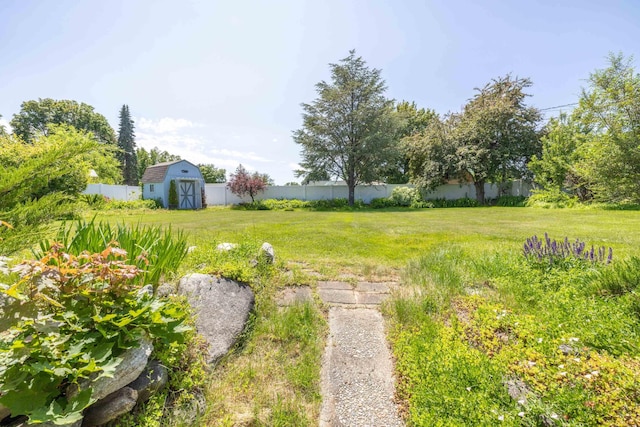14006 E Cataldo Ave, Spokane Valley, WA 99216 - view of yard featuring a storage shed