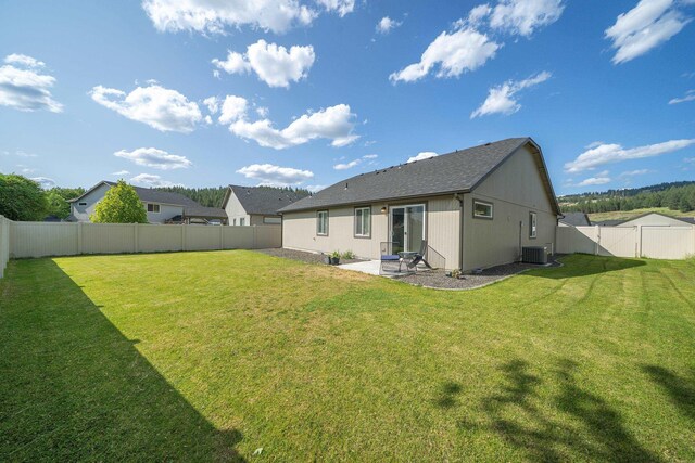 14520 E Everett Ct, Spokane Valley, WA 99216 - back of house with a fenced backyard and a patio area