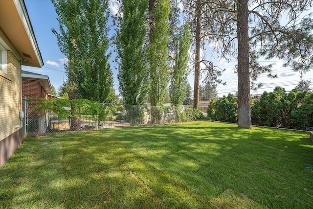 5615 N Forest Blvd, Spokane, WA 99205 - view of yard
