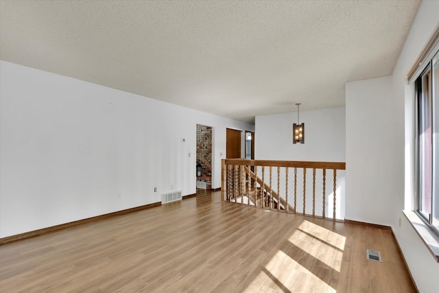8411 N Colton St, Spokane, WA 99208 - photo 4