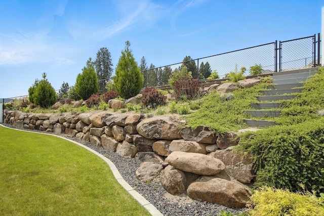 2630 S Fairmont Estates Ct, Greenacres, WA 99016 - view of yard