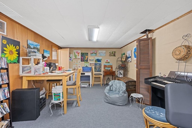 5204 N Belt St, Spokane, WA 99205 - carpeted office space with wooden walls