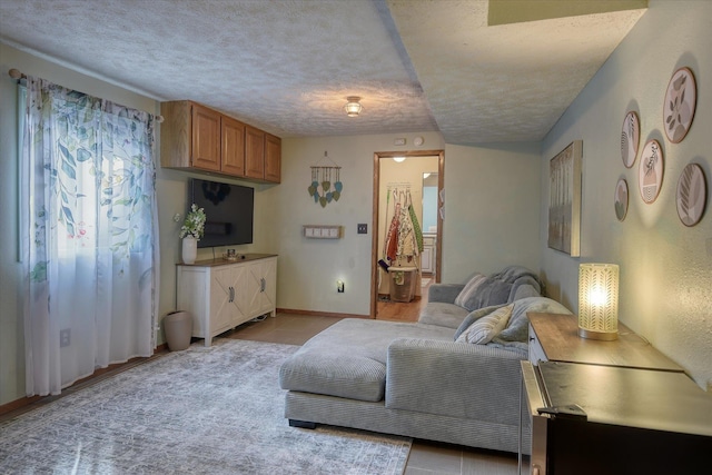 12720 E Kiowa Ct, Spokane Valley, WA 99206 - living area with a textured ceiling