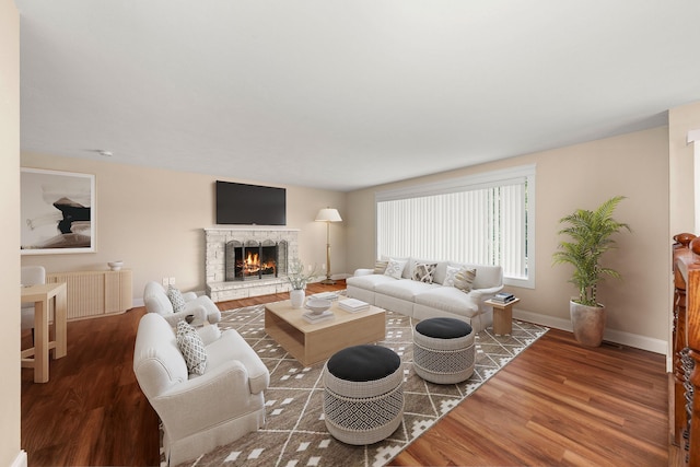12925 E Valleyway Ave, Spokane Valley, WA 99216 - living area with wood finished floors and a fireplace