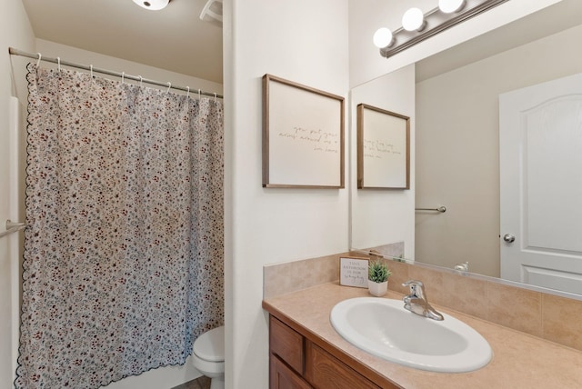 12919 E 39th Ln, Spokane Valley, WA 99206 - full bathroom featuring vanity and a shower with shower curtain