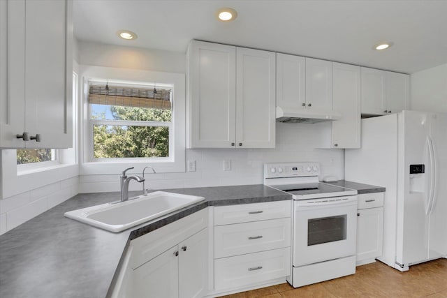4669 Williams Valley Rd Unit D, Clayton, WA 99110 - kitchen featuring white appliances, under cabinet range hood, white cabinetry, and recessed lighting