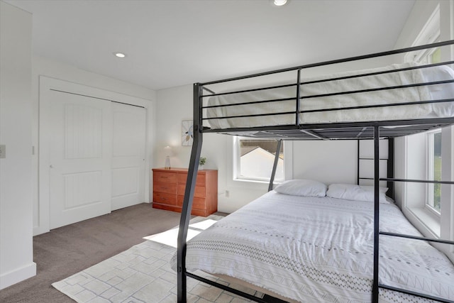 4669 Williams Valley Rd Unit D, Clayton, WA 99110 - carpeted bedroom with multiple windows, a closet, and recessed lighting