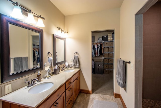 1119 N River Ridge Blvd, Spokane, WA 99224 - full bath with double vanity and a spacious closet
