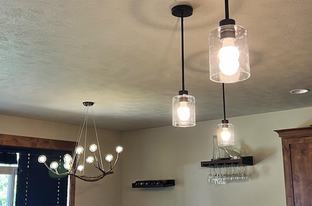1119 N River Ridge Blvd, Spokane, WA 99224 - detailed view of a textured ceiling