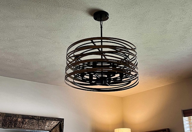 1119 N River Ridge Blvd, Spokane, WA 99224 - detailed view of a textured ceiling