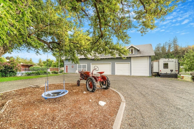 2420 S Cherry Ln, Spokane, WA 99223 - view of front facade featuring driveway