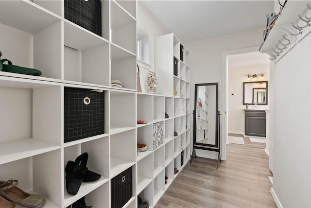 3205 S Mcdonald St, Spokane Valley, WA 99206 - spacious closet with wood finished floors