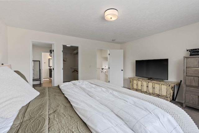 3205 S Mcdonald St, Spokane Valley, WA 99206 - bedroom with a walk in closet