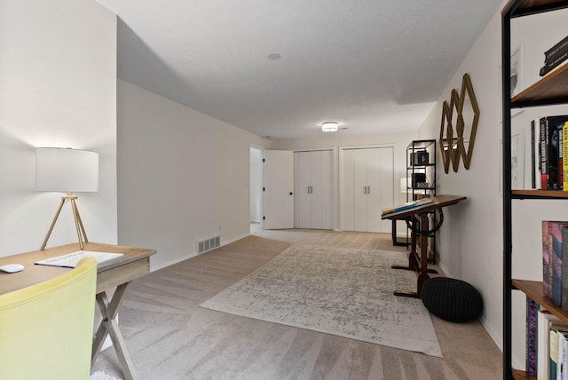 3205 S Mcdonald St, Spokane Valley, WA 99206 - carpeted foyer with baseboards