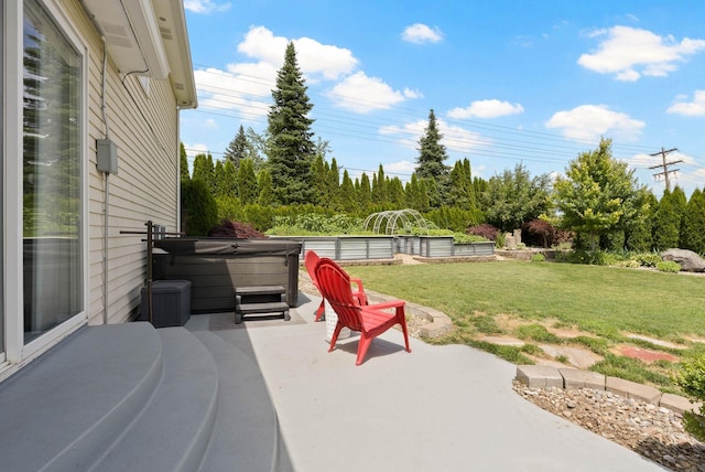 3205 S Mcdonald St, Spokane Valley, WA 99206 - view of patio / terrace with a hot tub