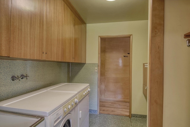 3303 W 8th Ave, Spokane, WA 99224 - laundry area featuring separate washer and dryer and cabinet space