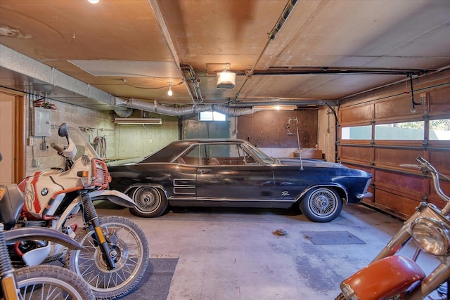 3303 W 8th Ave, Spokane, WA 99224 - garage with a garage door opener