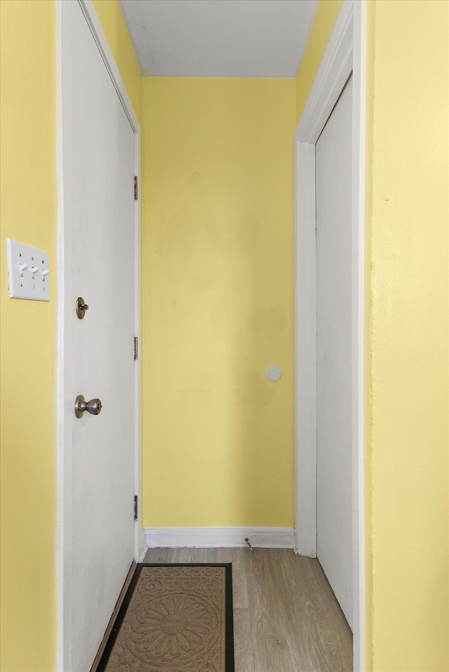 3829 W Broad Ave, Spokane, WA 99205 - hall with wood finished floors and baseboards