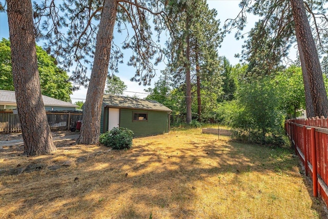 3829 W Broad Ave, Spokane, WA 99205 - view of yard