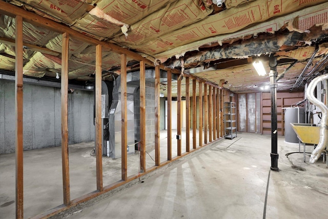 1406 S Cedar St Unit 1408, Spokane, WA 99203 - unfinished below grade area with heating unit