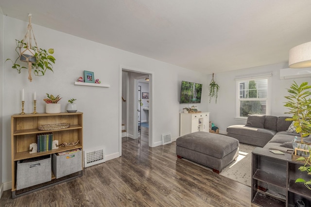 925 E Thurston Ave, Spokane, WA 99203 - photo 4