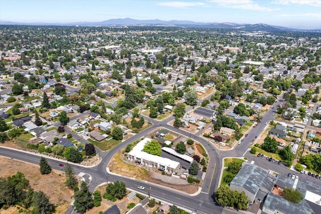 1716 N Pettet Dr Apt 2, Spokane, WA 99205 - view of property location featuring a mountain backdrop