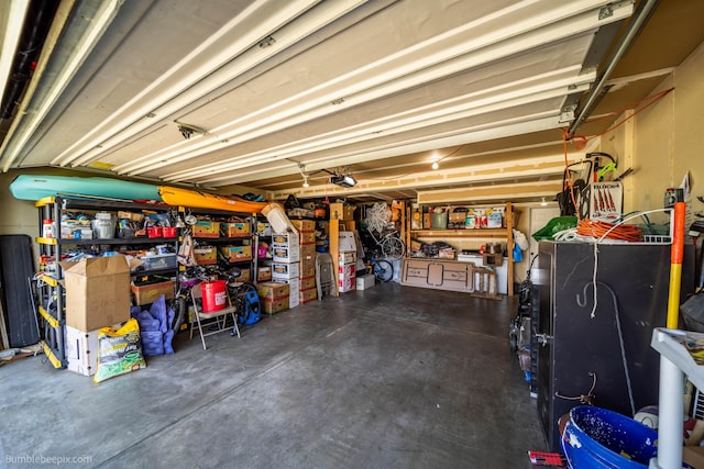 1612 E Sharpsburg Ave, Spokane, WA 99217 - garage with a garage door opener