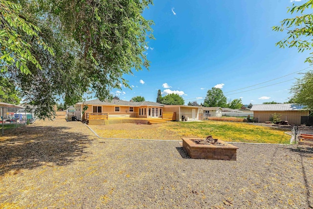 1718 S Bolivar Rd, Spokane Valley, WA 99037 - view of front facade with a fire pit