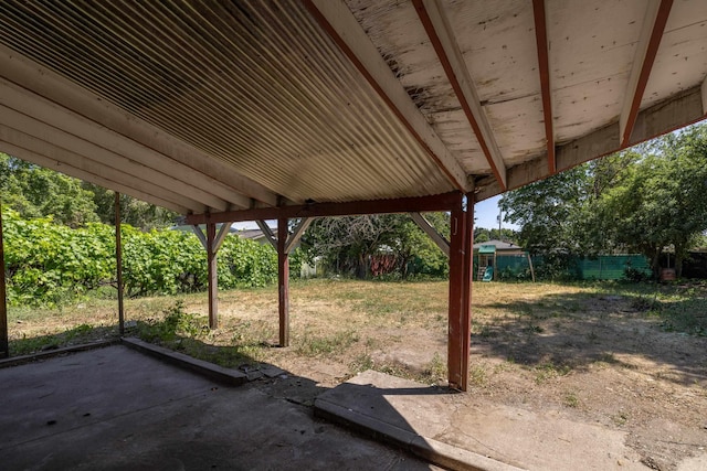 505 S University Rd, Spokane Valley, WA 99206 - view of yard with a patio area