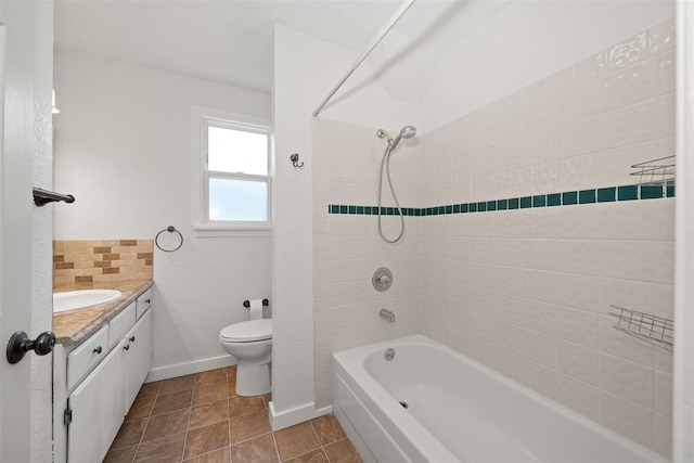 215 E 18th Ave, Spokane, WA 99203 - full bathroom featuring shower / tub combination and vanity