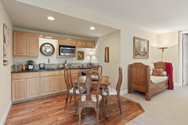 6815 S Palouse Hwy, Spokane, WA 99223 - dining space with bar with sink and recessed lighting