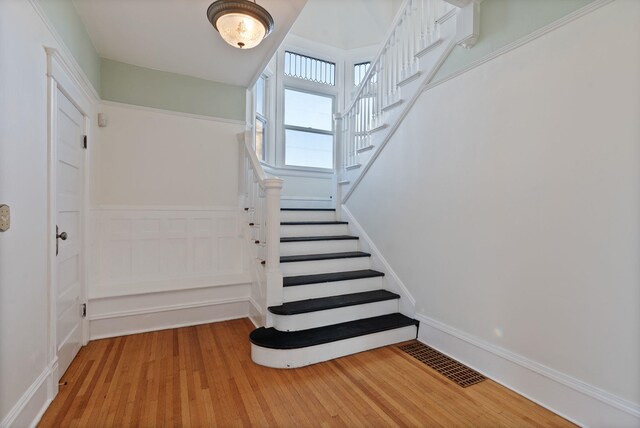 1434 W 8th Ave, Spokane, WA 99204 - stairway featuring wood finished floors