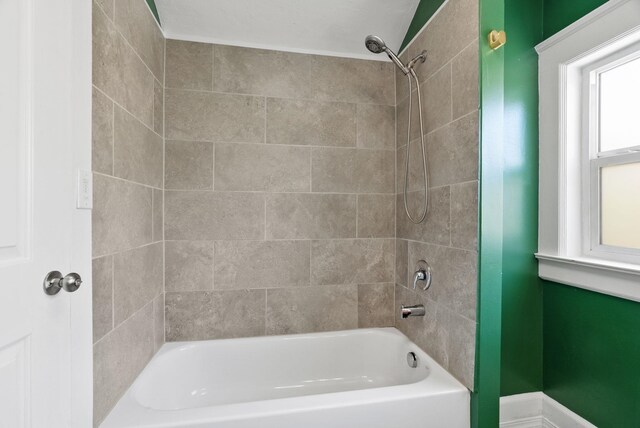 2026 W 9th Ave, Spokane, WA 99204 - bathroom featuring shower / bath combination