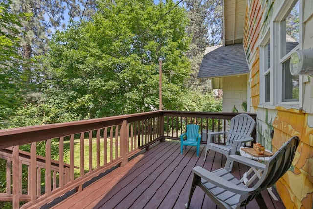 2026 W 9th Ave, Spokane, WA 99204 - view of wooden deck