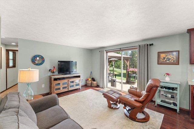 1616 N Ritchey Rd, Reardan, WA 99029 - living room with wood finished floors and recessed lighting