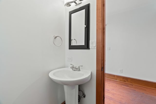 1420 W Main Ave, Spokane, WA 99201 - bathroom featuring wood finished floors