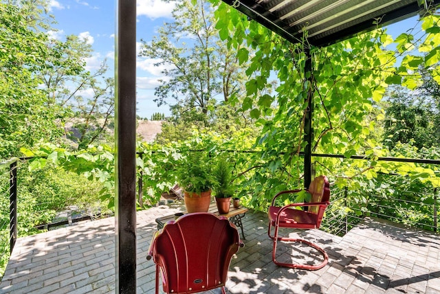 1420 W Main Ave, Spokane, WA 99201 - view of wooden deck