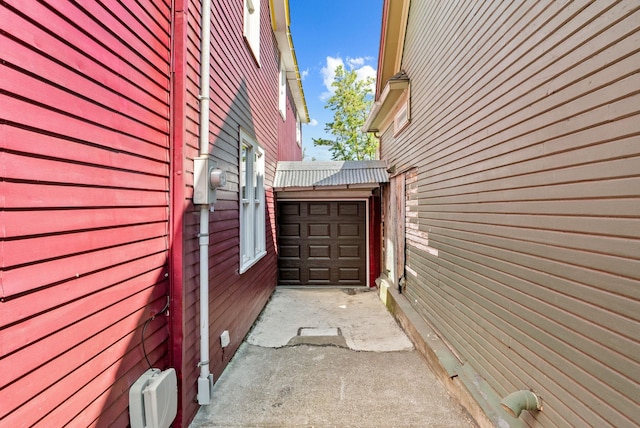 1420 W Main Ave, Spokane, WA 99201 - view of side of home