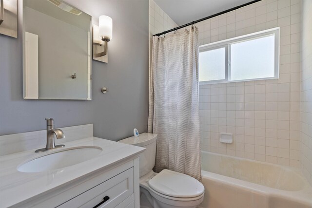 3218 E 24th Ave, Spokane, WA 99223 - full bath featuring vanity and shower / bath combination with curtain