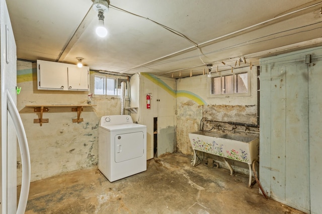 1107 W 19th Ave, Spokane, WA 99203 - below grade area with washer / clothes dryer and a sink