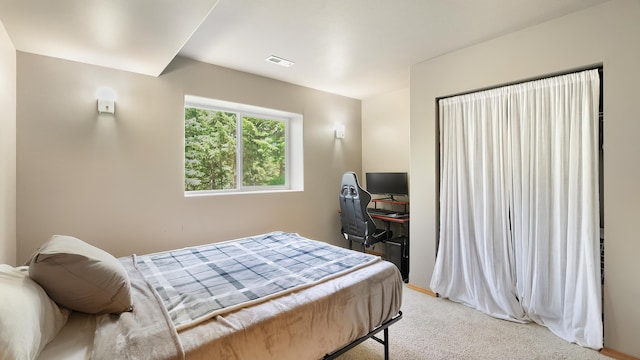 19918 E Pheasant Dr, Greenacres, WA 99016 - bedroom featuring light colored carpet