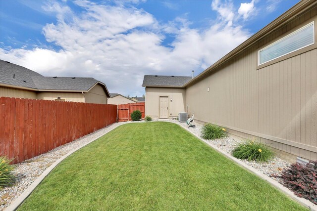 2204 S Lloyd Ct, Spokane, WA 99223 - view of yard