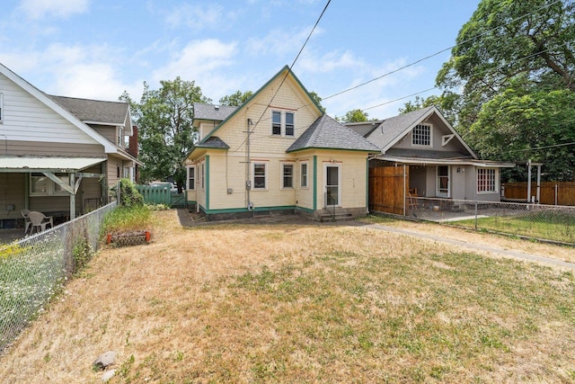 2624 W College Ave, Spokane, WA 99201 - view of front of home featuring entry steps and a fenced backyard